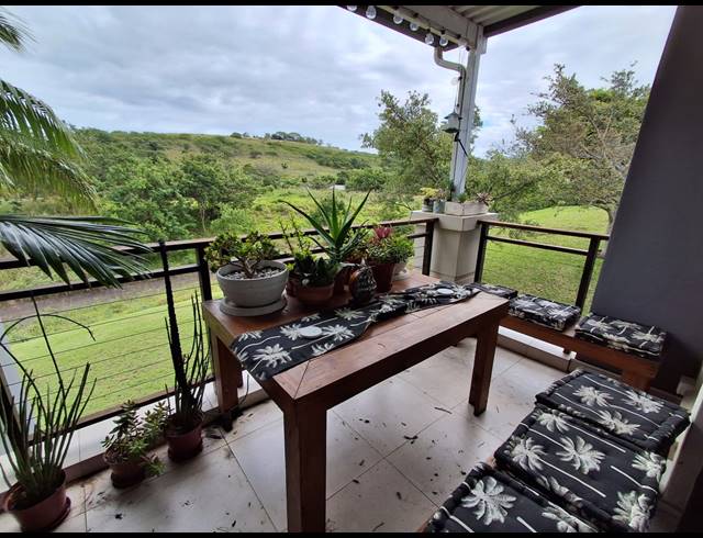 2 BEDROOM APARTMENT FOR SALE IN PALM LAKES ESTATE